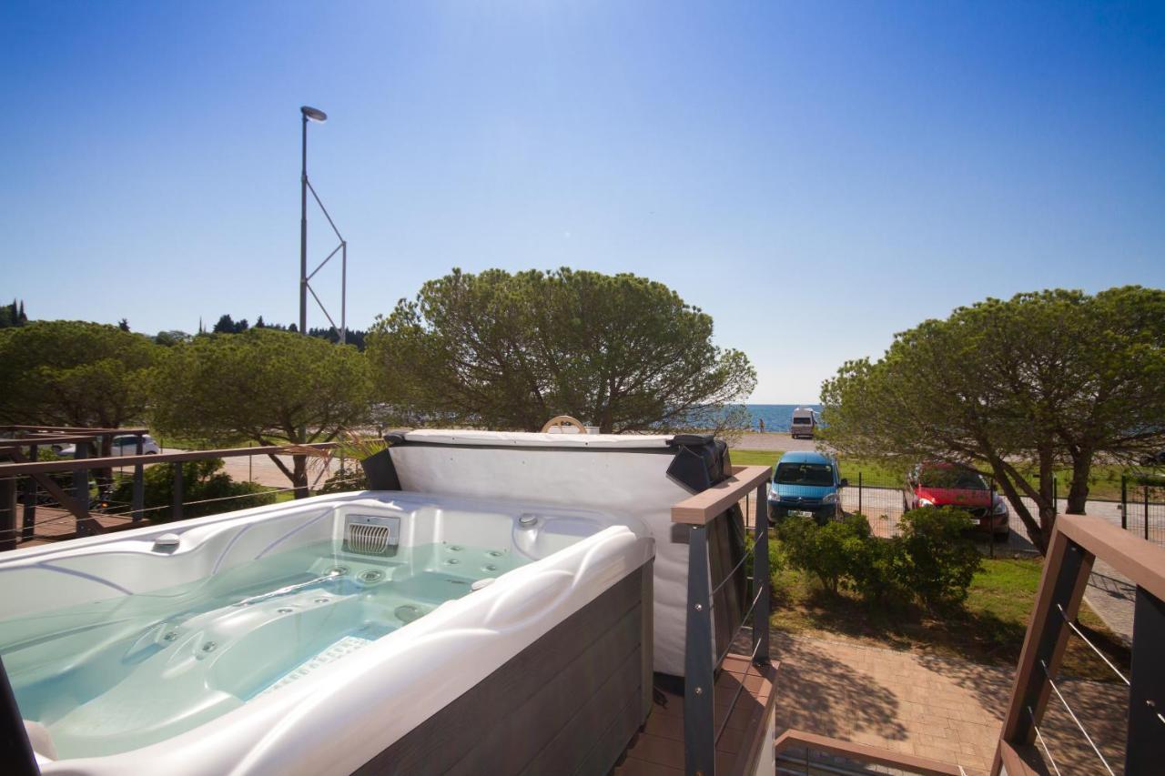 Bamboo Floating House Portoroz Διαμέρισμα Εξωτερικό φωτογραφία