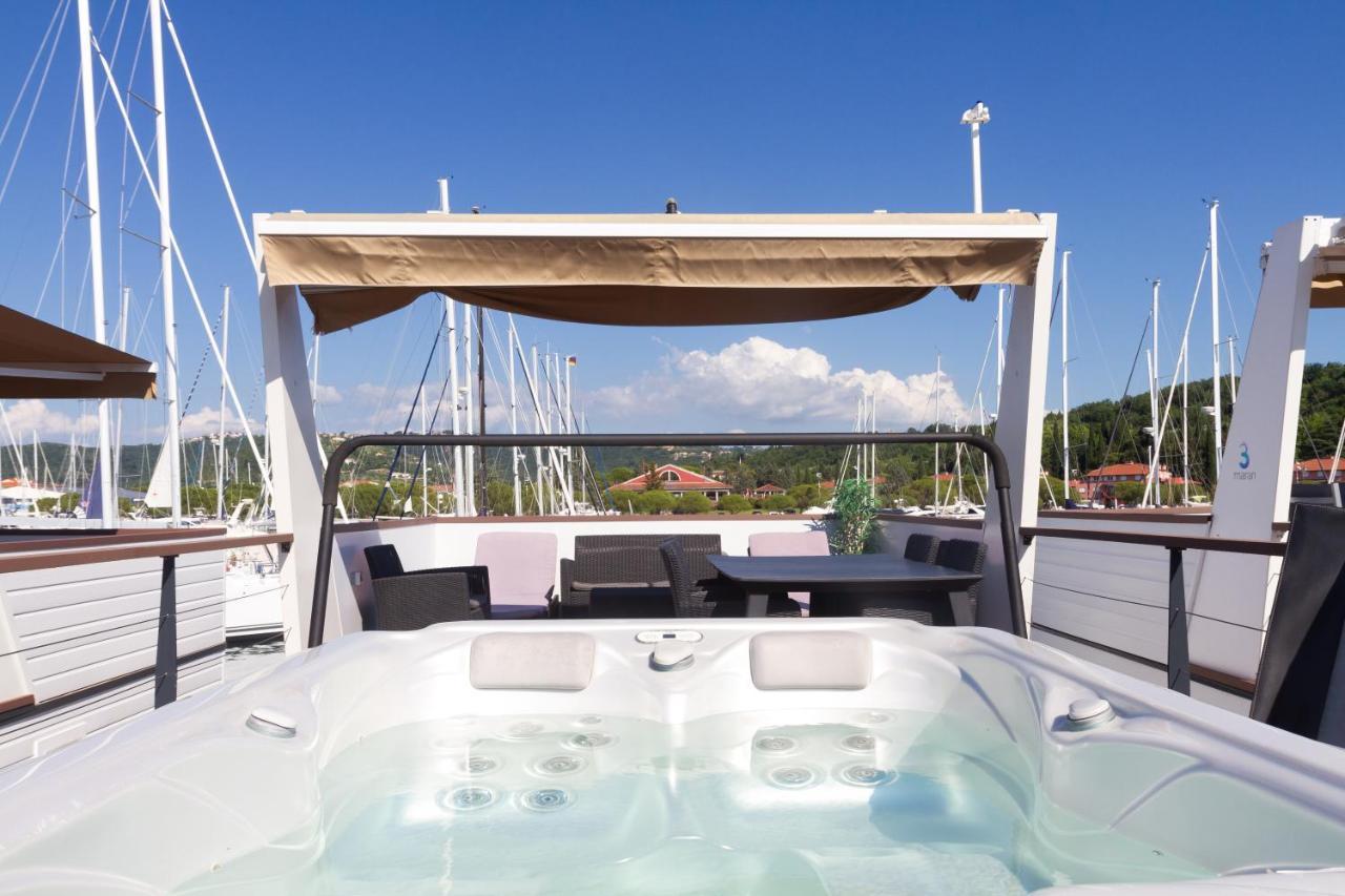 Bamboo Floating House Portoroz Διαμέρισμα Εξωτερικό φωτογραφία