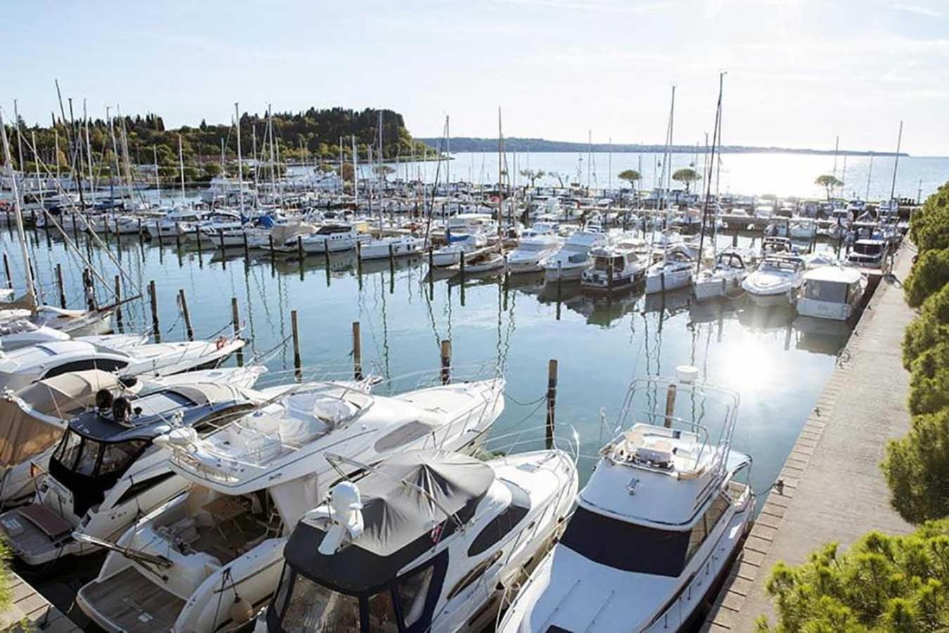 Bamboo Floating House Portoroz Διαμέρισμα Εξωτερικό φωτογραφία
